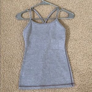 Lululemon tank with build in bra